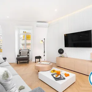 Whome | Luxury Duplex Prime Location Great For Families Lisbon