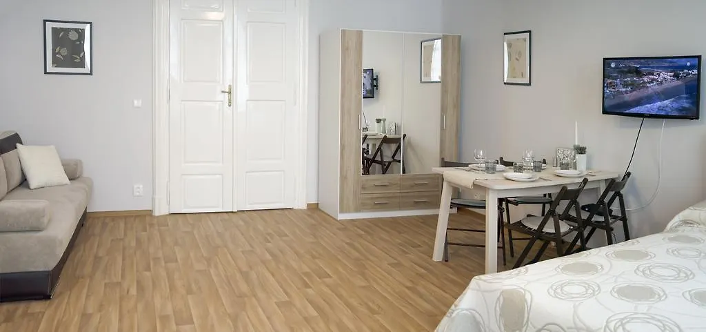 Apartment Krakovska 5 Praag